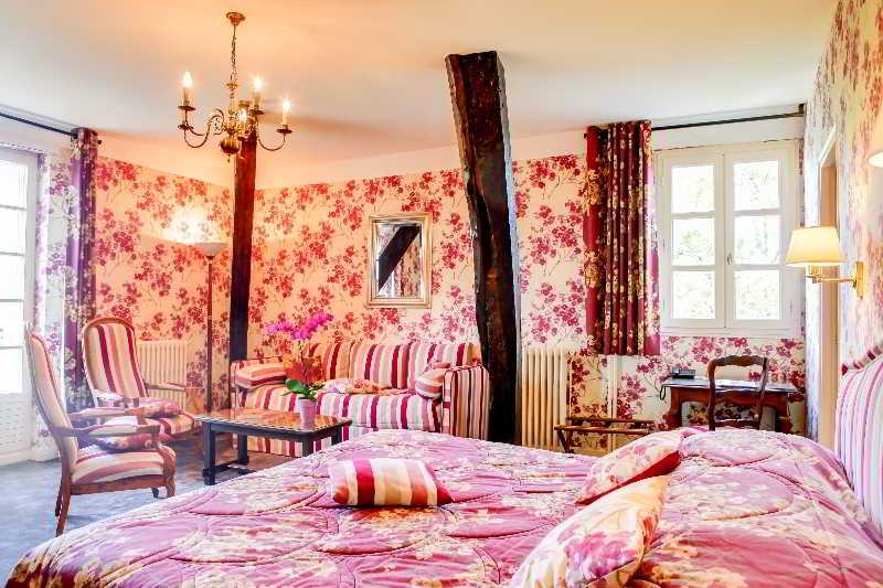 Hotel Chateau De Castel Novel - Les Collectionneurs Varetz Zewnętrze zdjęcie