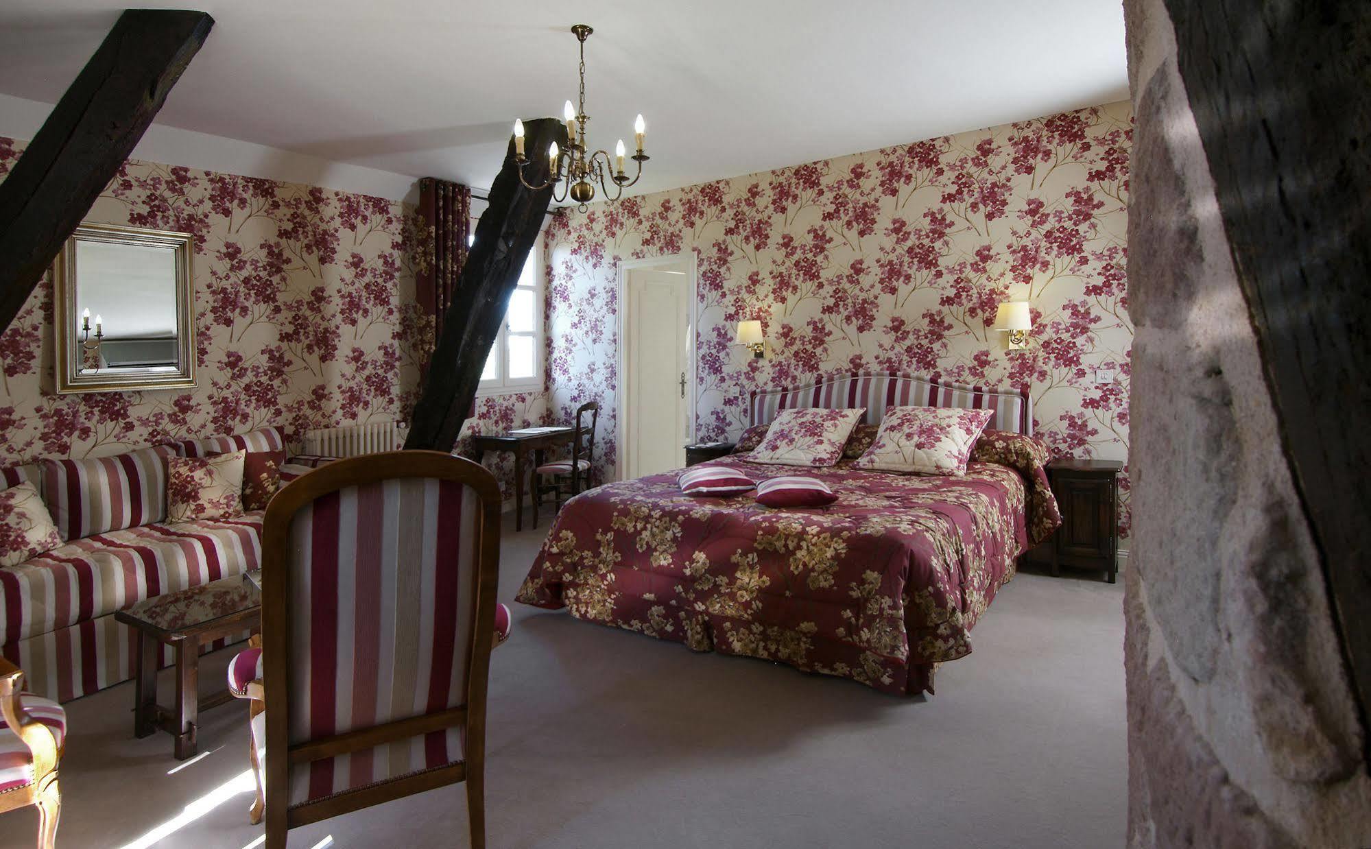 Hotel Chateau De Castel Novel - Les Collectionneurs Varetz Zewnętrze zdjęcie