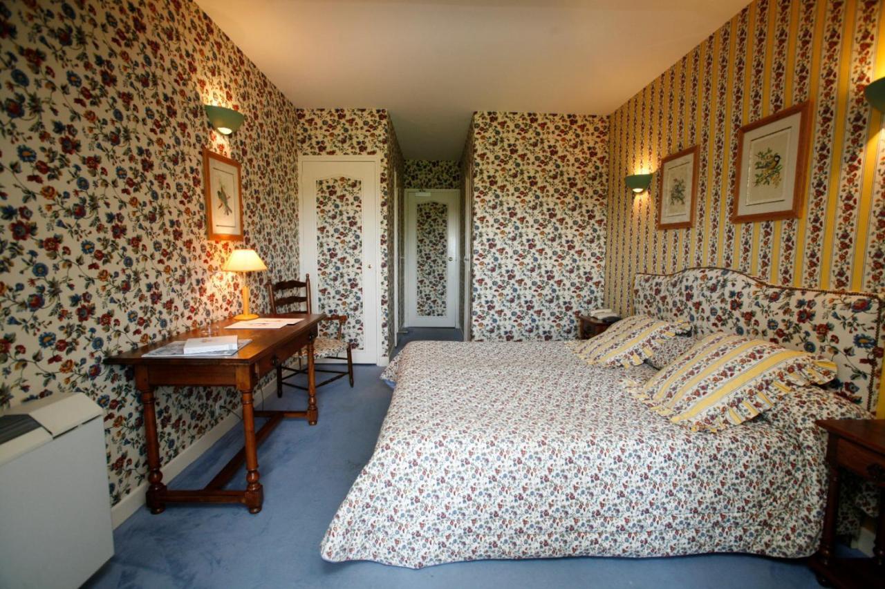 Hotel Chateau De Castel Novel - Les Collectionneurs Varetz Zewnętrze zdjęcie